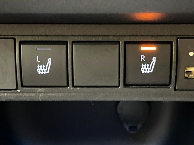 TOYOTA YARIS CROSS HYBRID 2023