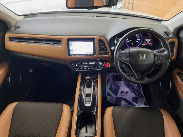 HONDA VEZEL HYBRID 2018