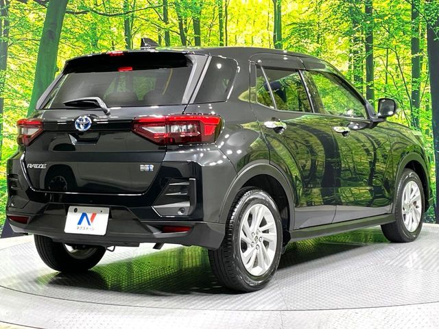 TOYOTA RAIZE HYBRID 2022