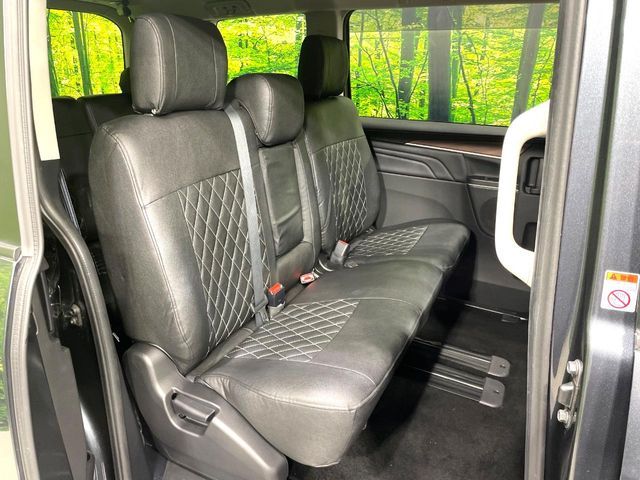 MITSUBISHI DELICA D:5 4WD 2023