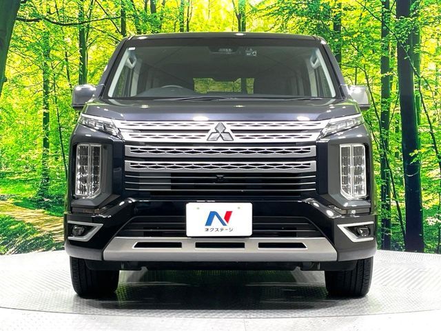 MITSUBISHI DELICA D:5 4WD 2023