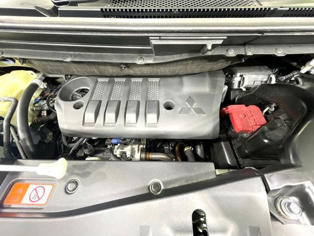 MITSUBISHI DELICA D:5 4WD 2023