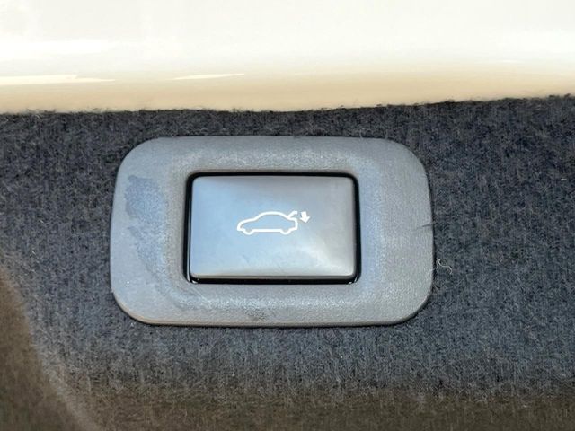 TOYOTA LEXUS LS500 2018