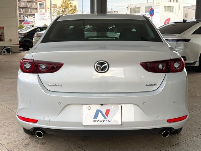 MAZDA MAZDA3 SEDAN 2023
