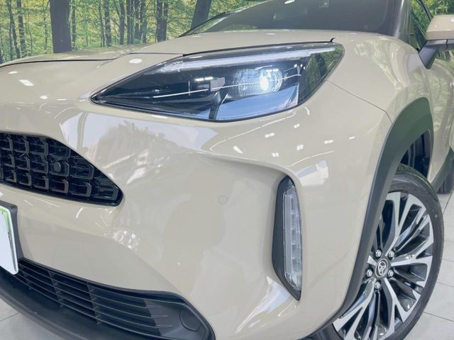 TOYOTA YARIS CROSS 2023