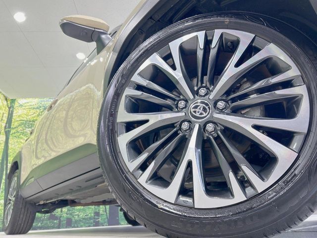 TOYOTA YARIS CROSS 2023