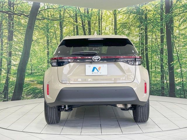 TOYOTA YARIS CROSS 2023