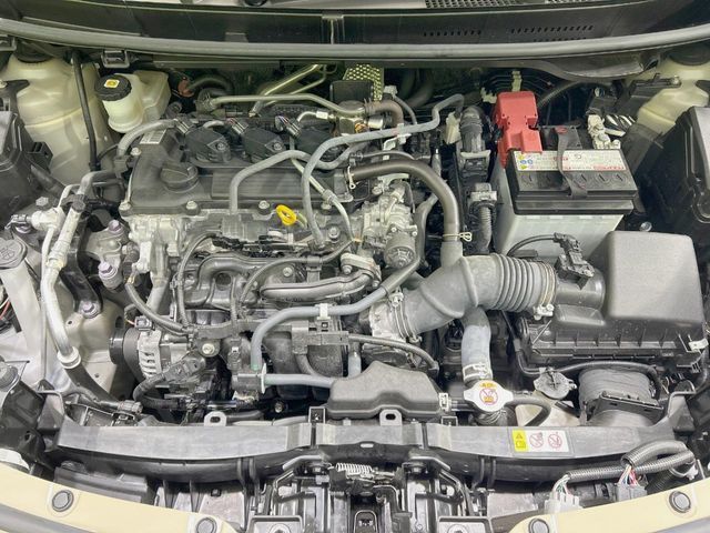 TOYOTA YARIS CROSS 2023