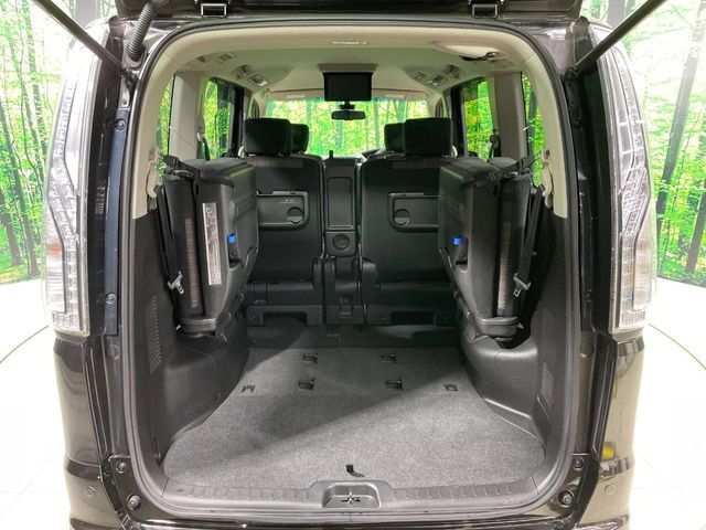 NISSAN SERENA  S-HYBRID 2014