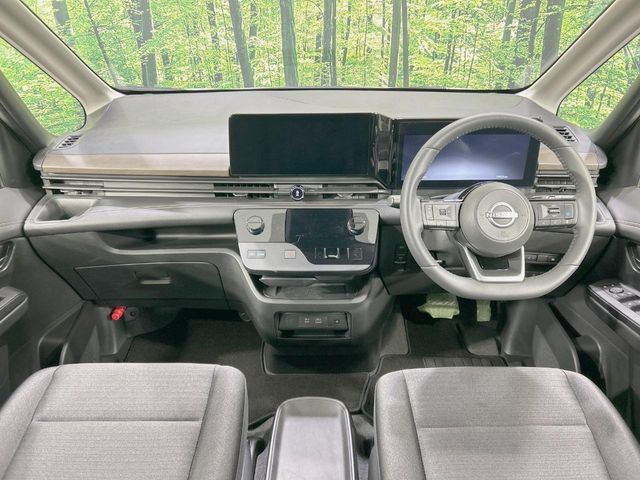 NISSAN SERENA  WG 2023