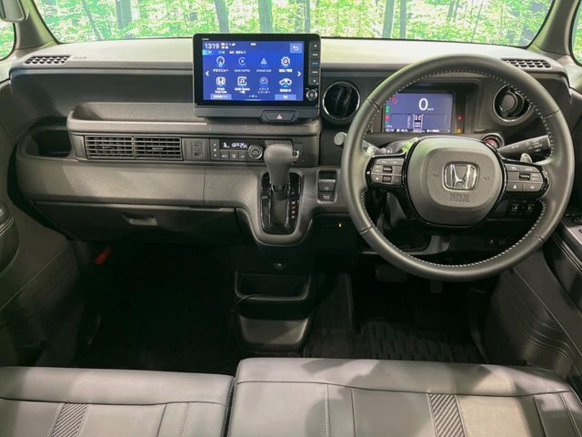 HONDA N BOX CUSTOM 2024