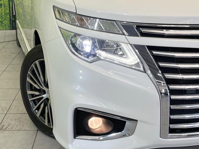 NISSAN ELGRAND 2015
