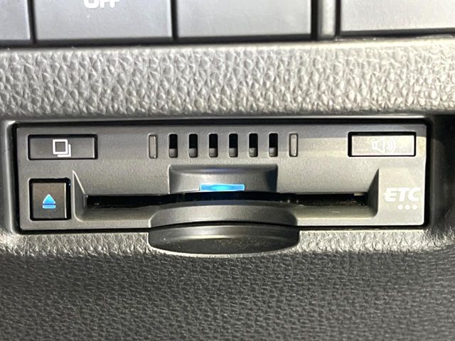 TOYOTA HARRIER HYBRID 2020