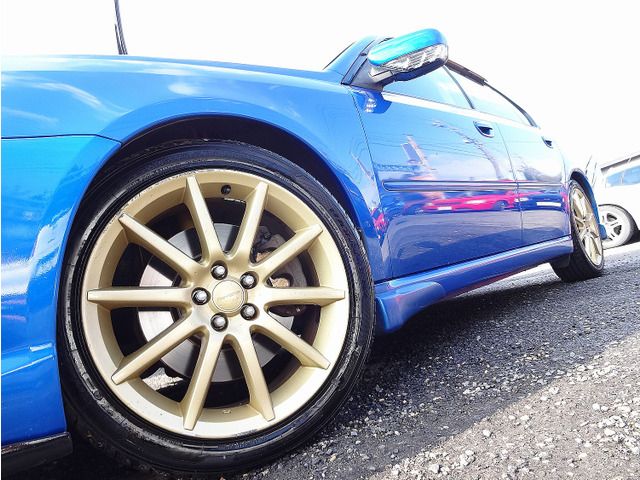 SUBARU LEGACY B4 2004