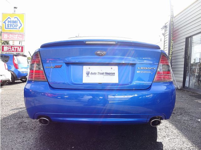 SUBARU LEGACY B4 2004