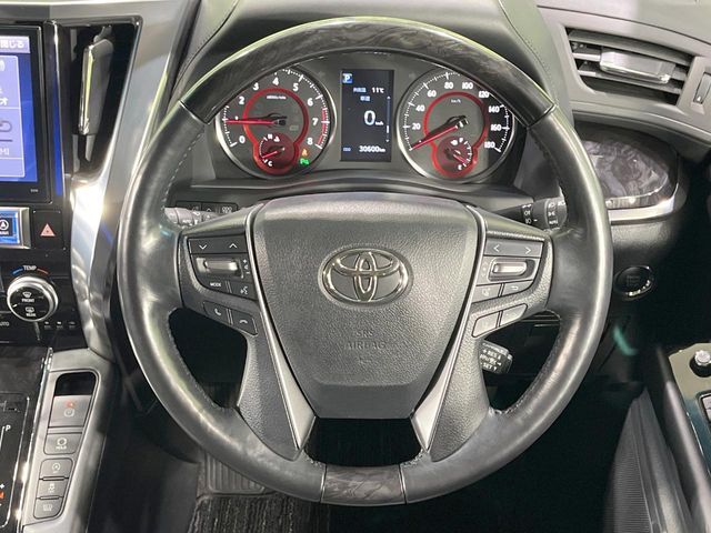 TOYOTA VELLFIRE 4WD 2019