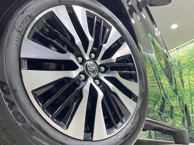 TOYOTA VELLFIRE 4WD 2019