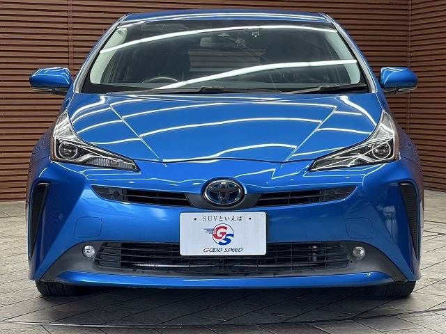 TOYOTA PRIUS 2019