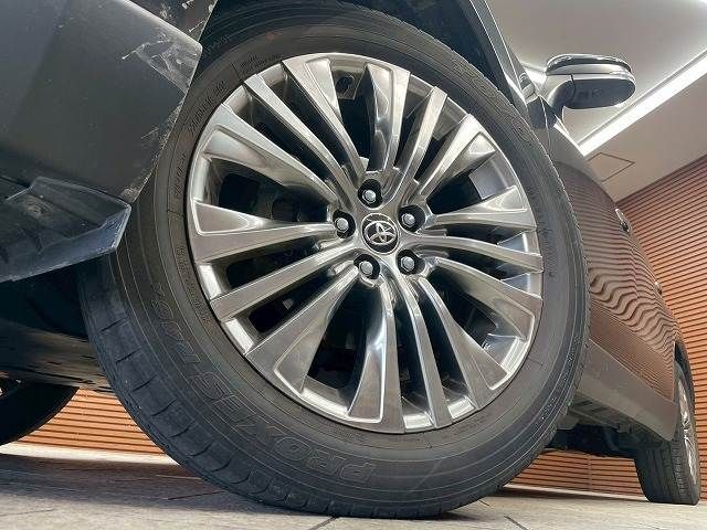 TOYOTA HARRIER HYBRID 2021