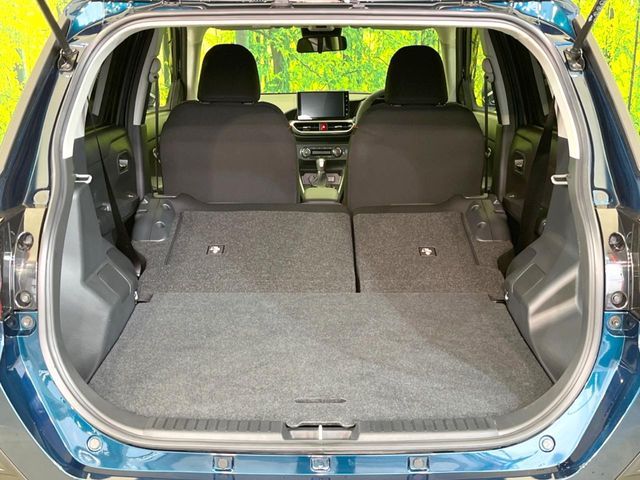 TOYOTA RAIZE HYBRID 2024