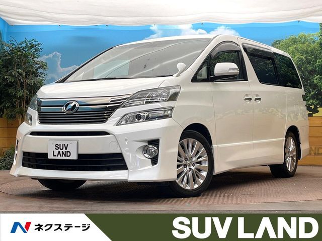 TOYOTA VELLFIRE 2013