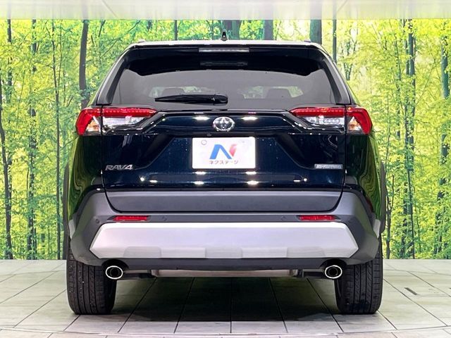 TOYOTA RAV4 4WD 2025