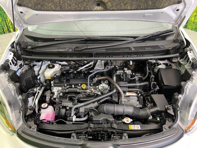 TOYOTA SIENTA HYBRID 2025