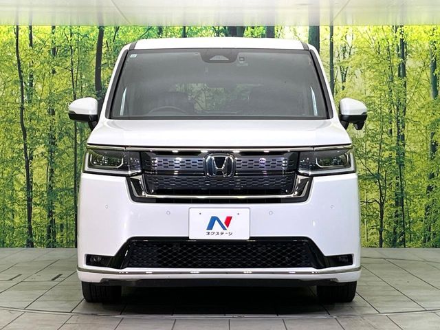 HONDA STEPWAGON SPADA 4WD 2024