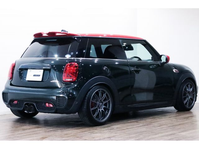BMW MINI 2019