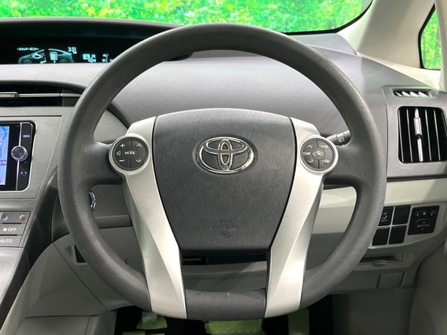 TOYOTA PRIUS 2012