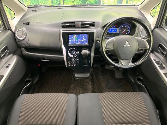 MITSUBISHI eK custom 2014