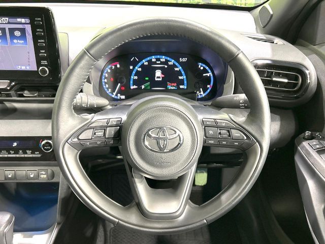 TOYOTA YARIS CROSS 2024