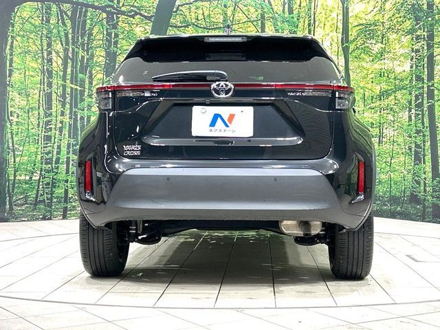 TOYOTA YARIS CROSS 2024