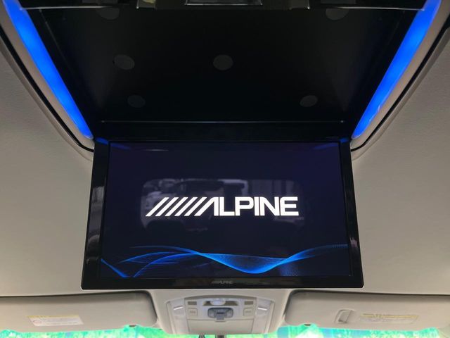 TOYOTA VELLFIRE 2014