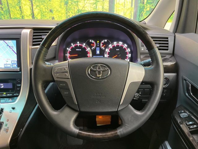 TOYOTA VELLFIRE 2014