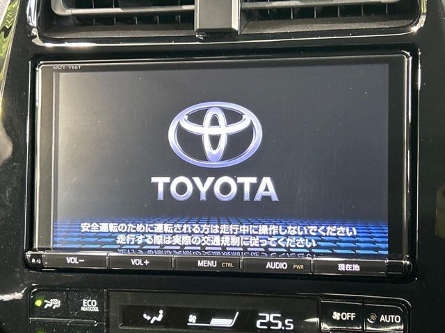 TOYOTA PRIUS 2018