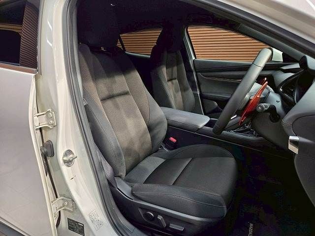 MAZDA MAZDA3 FASTBACK 2020