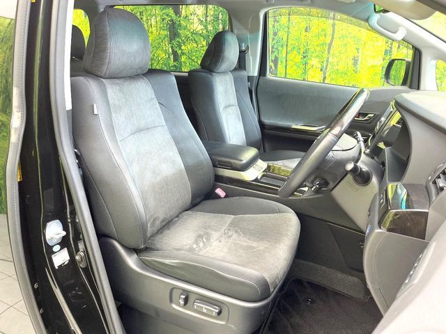 TOYOTA ALPHARD hybrid 4WD 2012