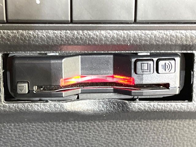 TOYOTA COROLLA TOURING HYBRID 2022