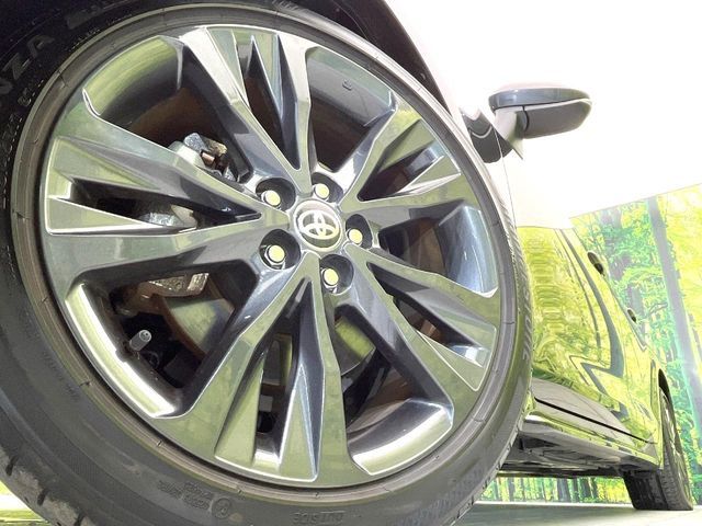 TOYOTA COROLLA TOURING HYBRID 2022