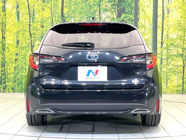 TOYOTA COROLLA TOURING HYBRID 2022