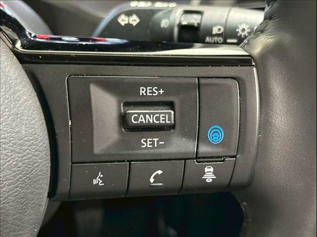 NISSAN X-TRAIL HYBRID 4WD 2024