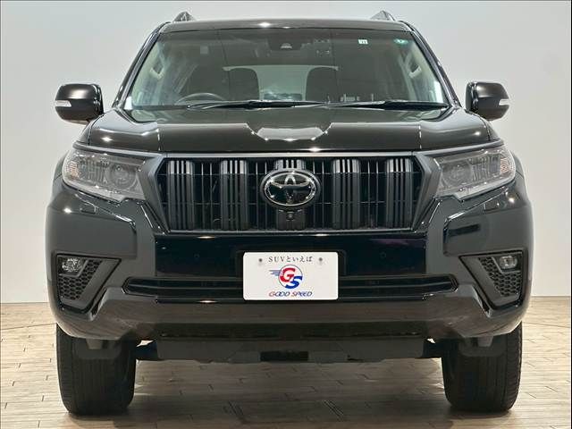 TOYOTA LANDCRUISER PRADO 2022