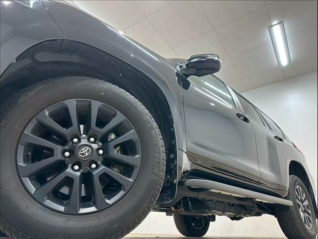 TOYOTA LANDCRUISER PRADO 2022