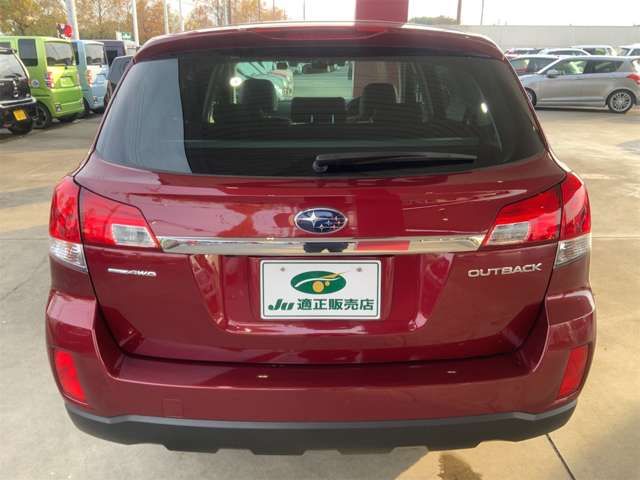 SUBARU LEGACY OUTBACK 2010