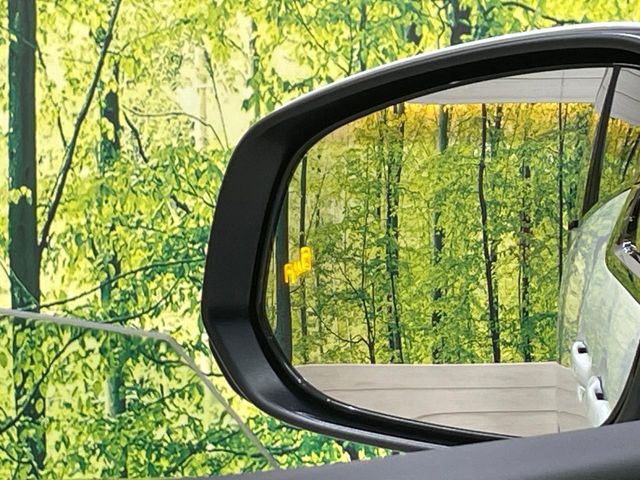 TOYOTA VELLFIRE  HYBRID 2024