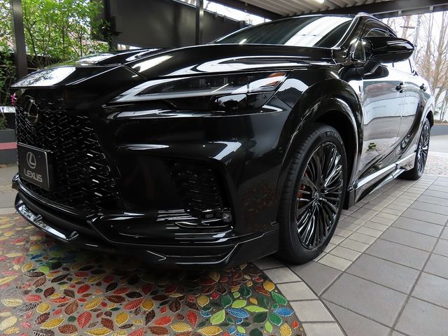 TOYOTA LEXUS RX500h 2024