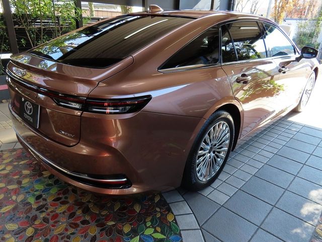 TOYOTA CROWN sedan 2025