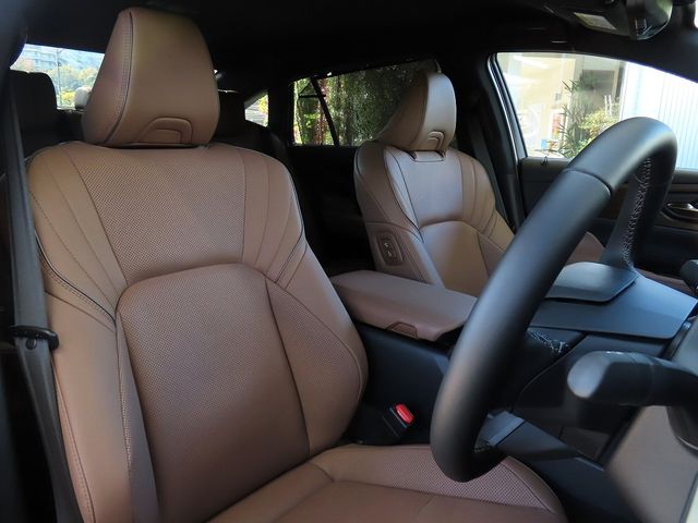 TOYOTA CROWN sedan 2025