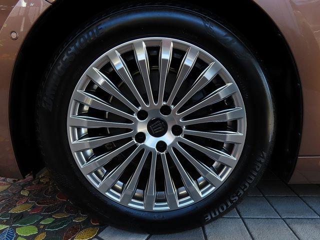 TOYOTA CROWN sedan 2025